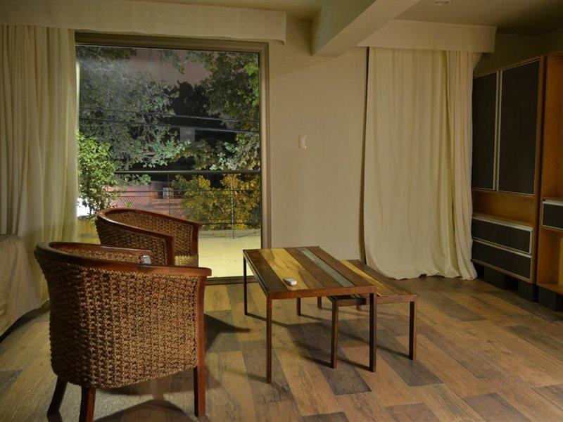 Plaza Paradiso Petit Hotel تشاكراس دي كوريا المظهر الخارجي الصورة