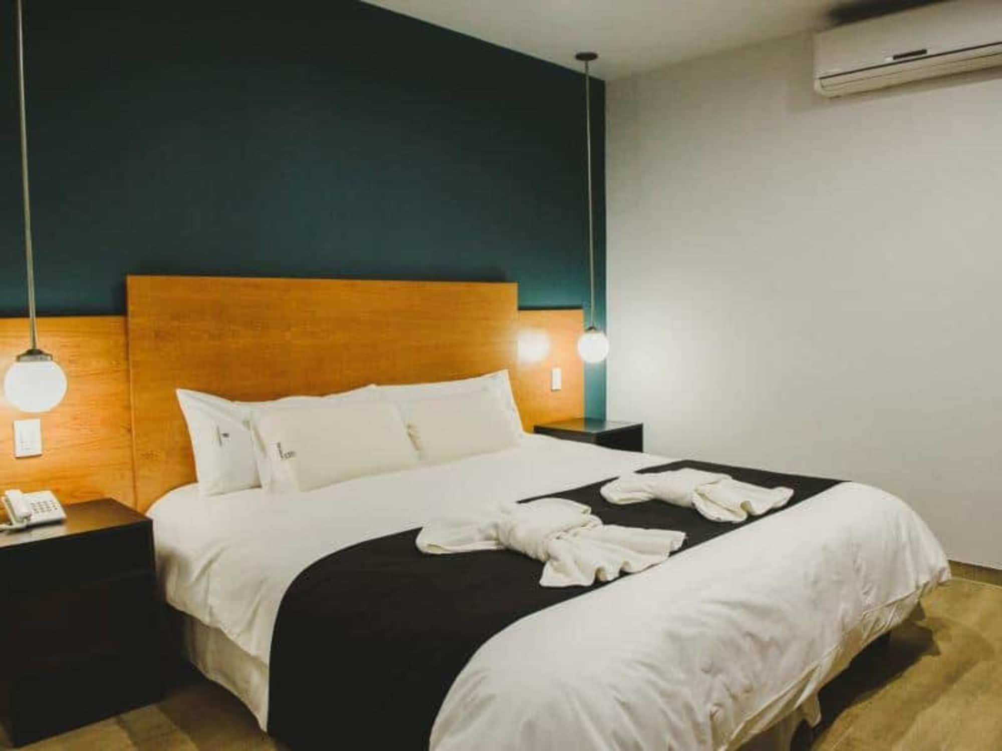 Plaza Paradiso Petit Hotel تشاكراس دي كوريا المظهر الخارجي الصورة