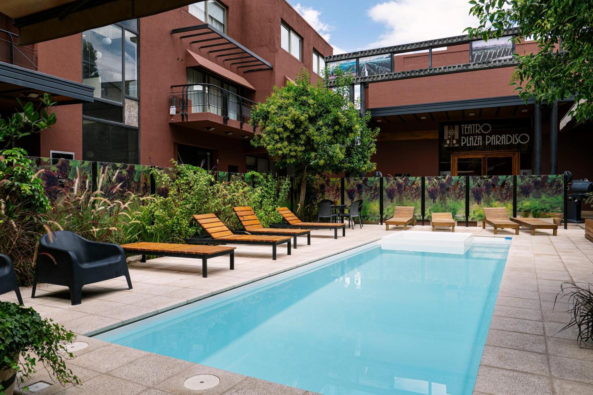 Plaza Paradiso Petit Hotel تشاكراس دي كوريا المظهر الخارجي الصورة