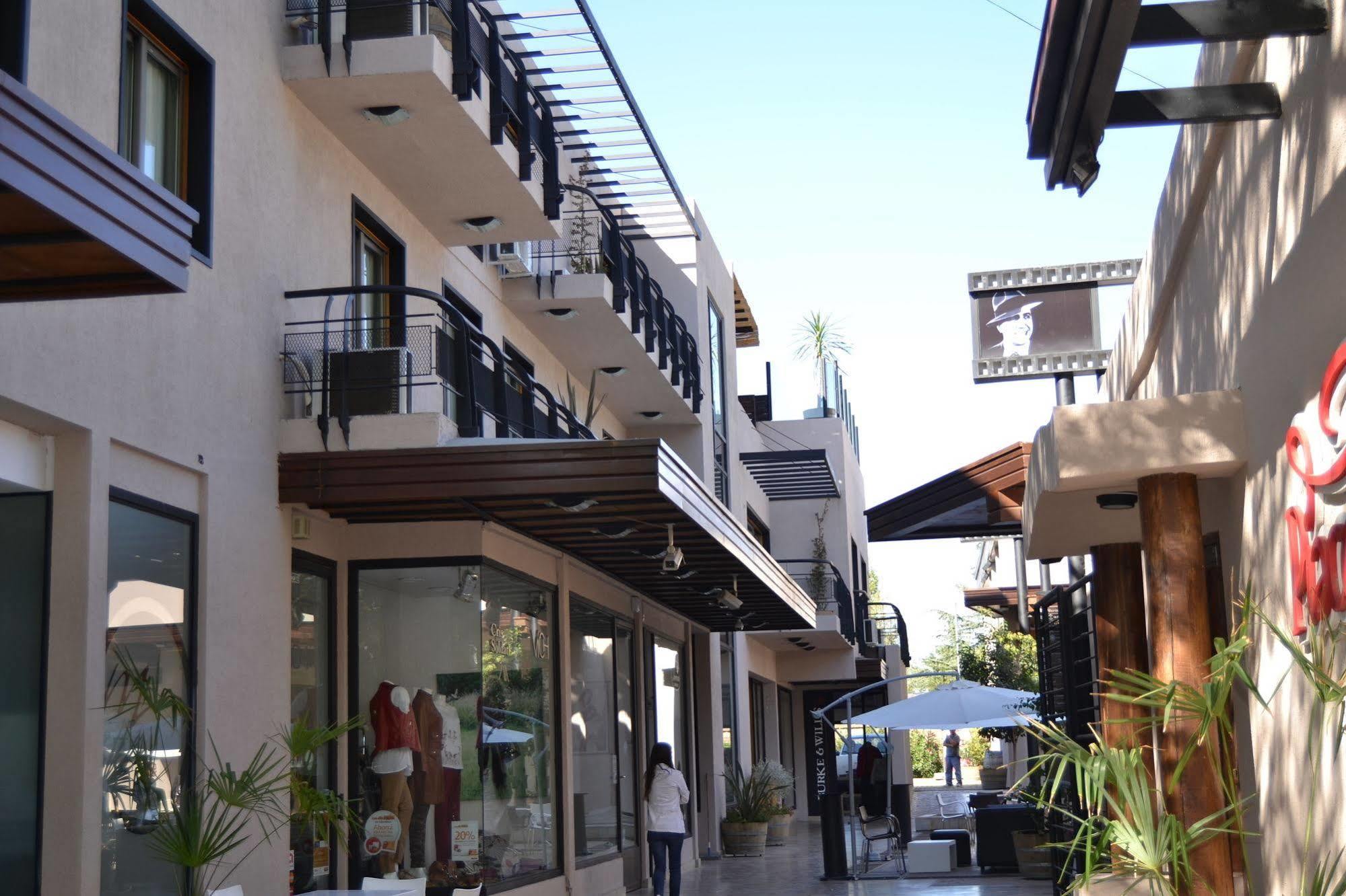 Plaza Paradiso Petit Hotel تشاكراس دي كوريا المظهر الخارجي الصورة